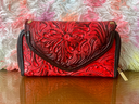 Cartera Gloria Grabado floral Roja