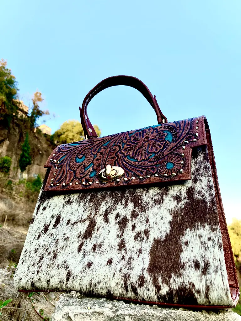 Bolso Pach pelo Cincelado/Bordado/Pincelado Café