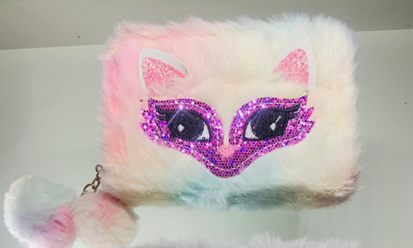 Cartera dos cierres peluche